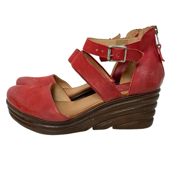 Miz Mooz Amia Wedge Mary Jane Shoes Womens Size 9 39 Red Closed Toe Sandal - Picture 2 of 14